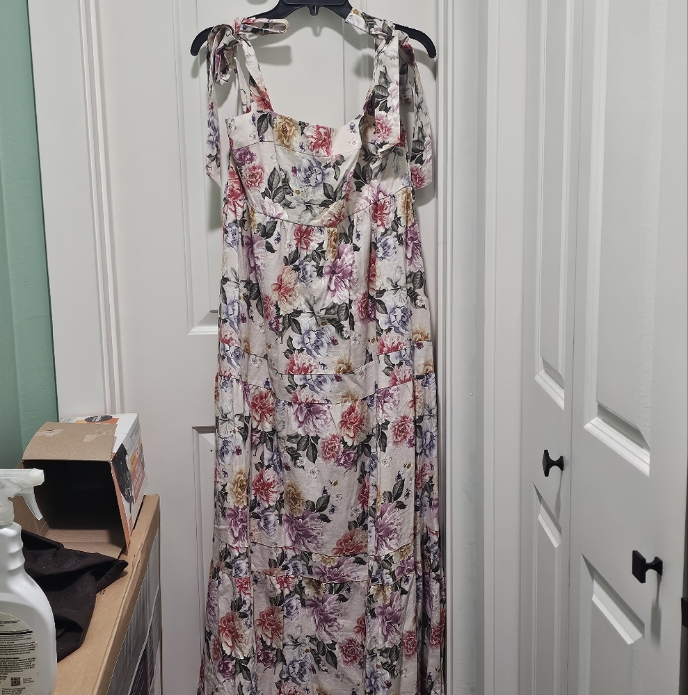 House of Harlow 1960 Pink and Purple Ruffled Tiered Maxi Dress L NEW